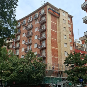 Ristrutturazione facciate e balconi - Milano